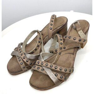 NEW‎ Piranha Italian Leather Studded Sandals Taupe Pewter 39
